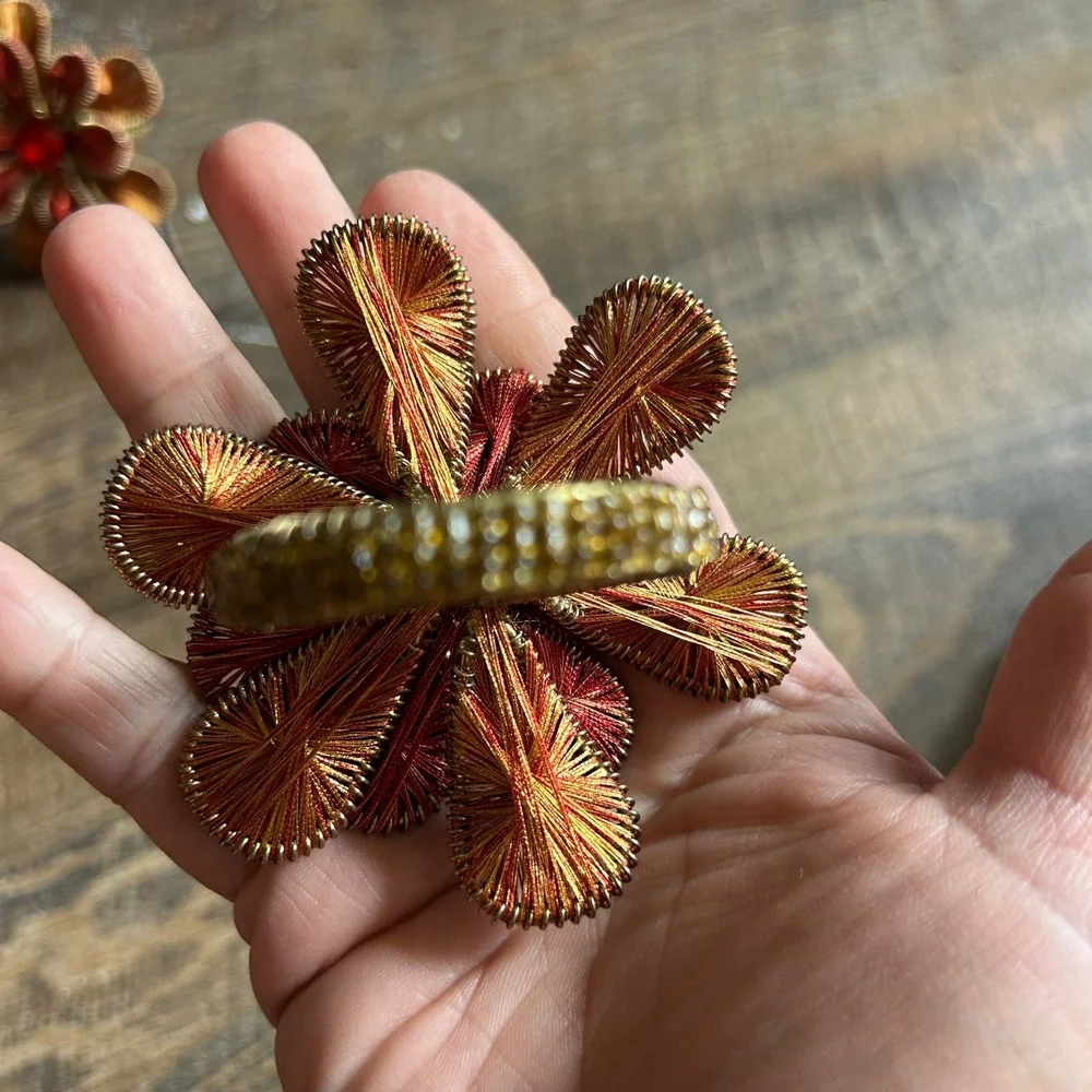 Pier 1 Imports Red Gold Beaded Flower Napkin Rings Set of 8‎ Jeweled Floral Boho